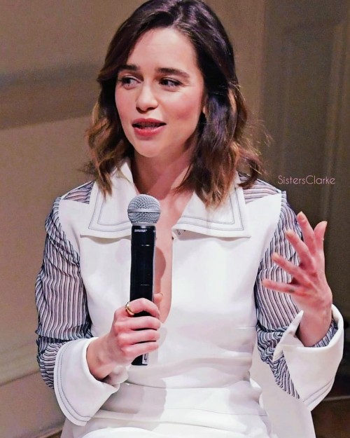 Emilia Clarke (54126)