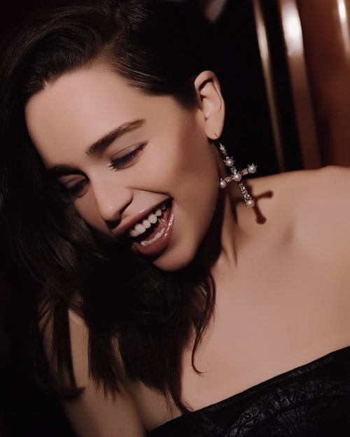 Emilia-Clarke-54370.jpg