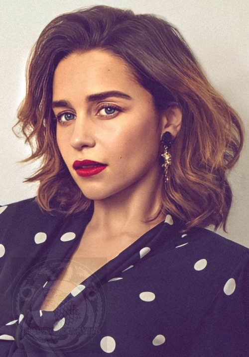 Emilia-Clarke-54885.jpg