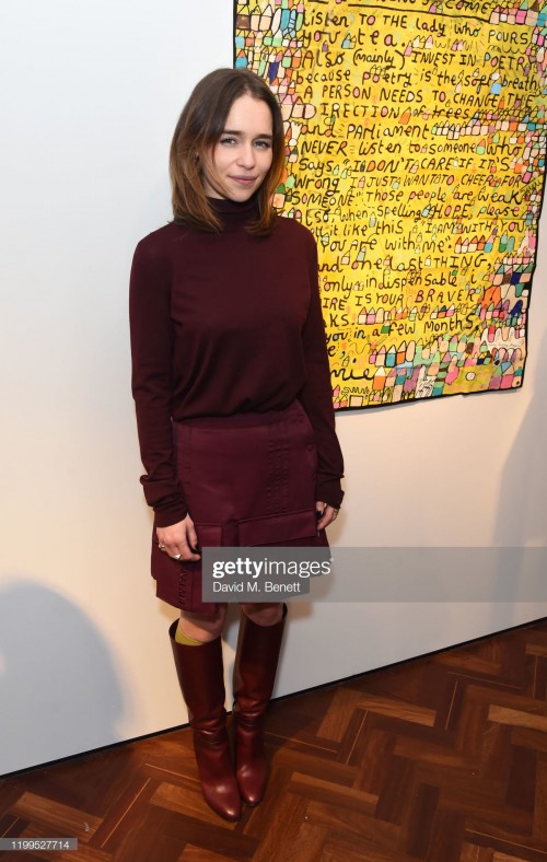 LONDON, ENGLAND - FEBRUARY 08:  Emilia Clarke attends the Gommie exhibition at Messums London on Feb