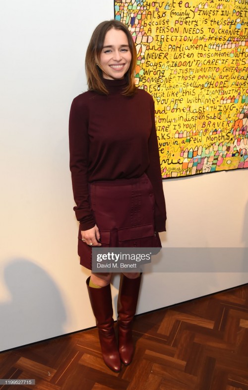 LONDON, ENGLAND - FEBRUARY 08:  Emilia Clarke attends the Gommie exhibition at Messums London on Feb