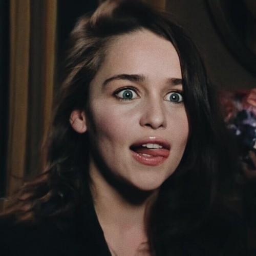 Emilia-Clarke-55016.jpg
