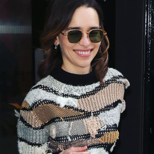 Emilia-Clarke-55052.jpg