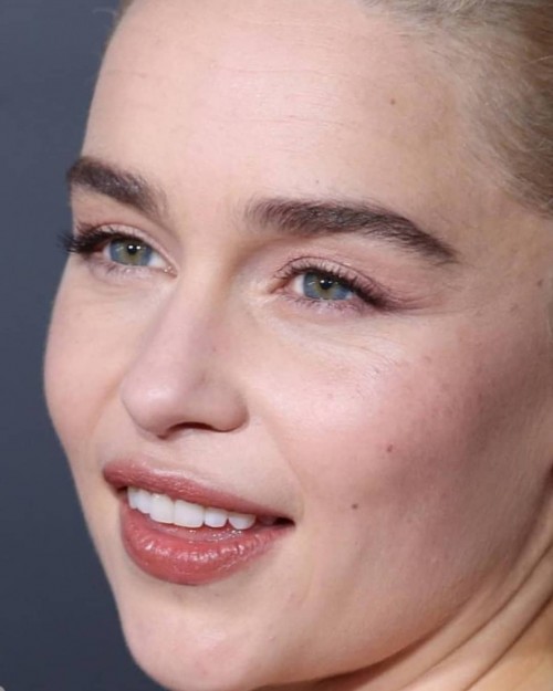 Emilia-Clarke-55084.jpg