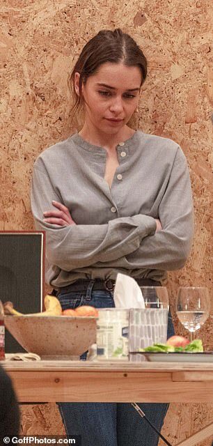 Emilia-Clarke-55133.jpg