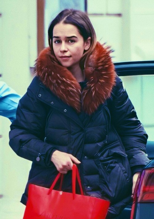 Emilia-Clarke-55144.jpg