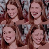 Emilia-Clarke-55210cad93fe9cebc7889