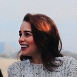 Emilia-Clarke-55273893722f28591a119
