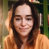 Emilia-Clarke-55291ffa8a2680d25ff7b