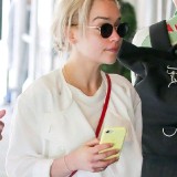 Emilia-Clarke-55299381674fc4c99348e