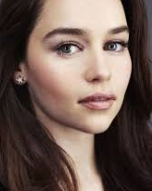 Emilia-Clarke-553199ebc649bf9b5961c.jpg