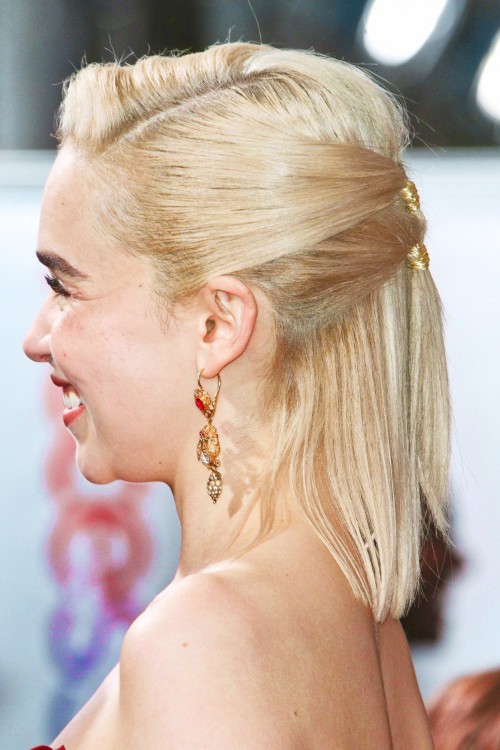 Emilia-Clarke-55353719159e5f7324f29.jpg