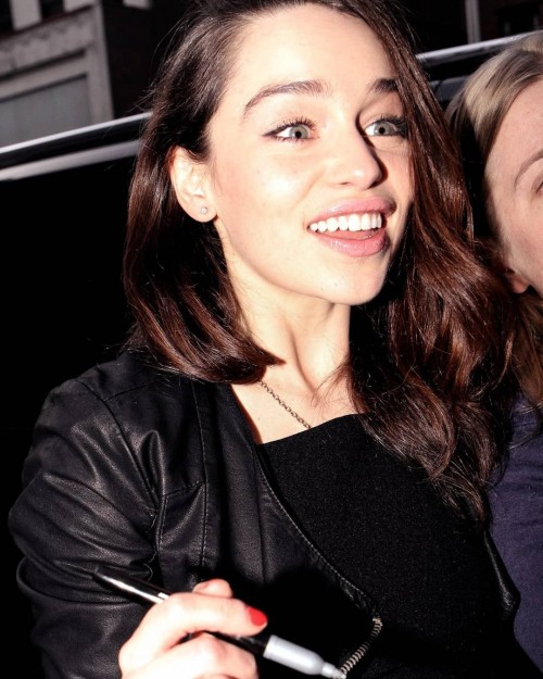 Emilia-Clarke-55390.jpg