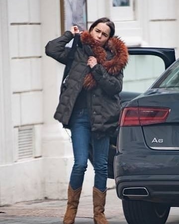 Emilia-Clarke-55648.jpg