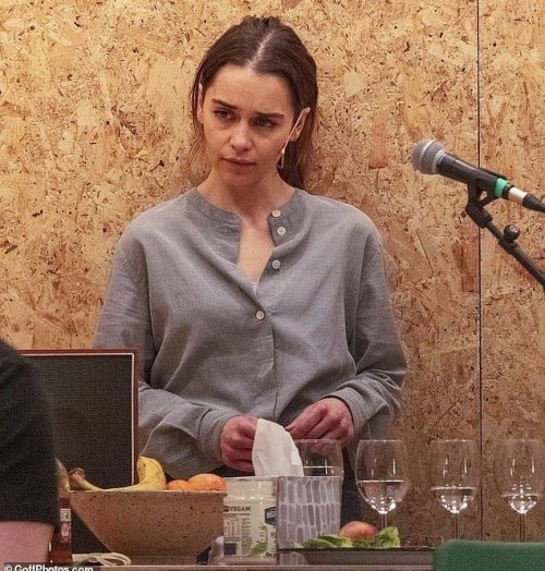Emilia-Clarke-55732.jpg