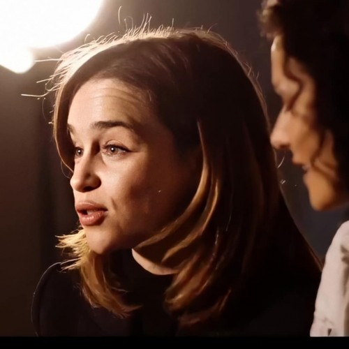 Emilia-Clarke-55781.jpg