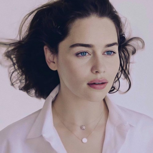 Emilia-Clarke-55816.jpg