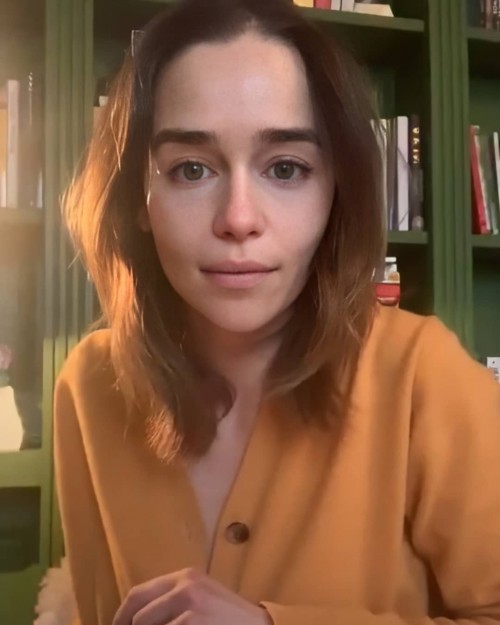 Emilia-Clarke-55838.jpg