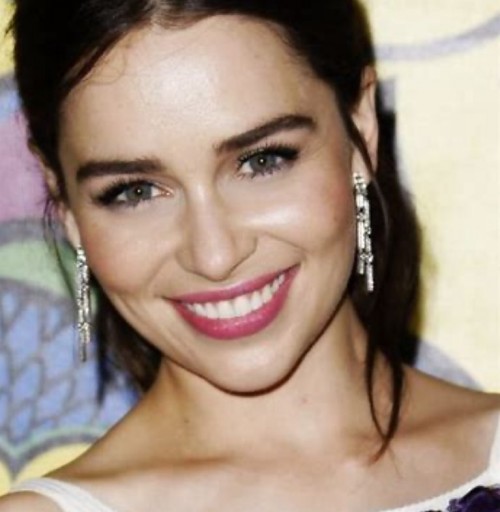 Emilia-Clarke-55917.jpg