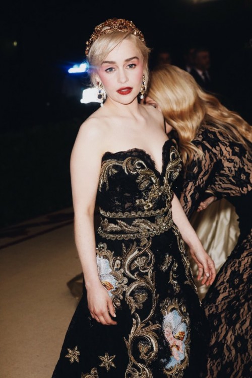 Emilia-Clarke-56030.jpg