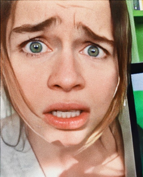 Emilia-Clarke-56031.jpg