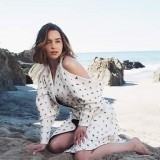 Emilia-Clarke-56081c6a149194307e002