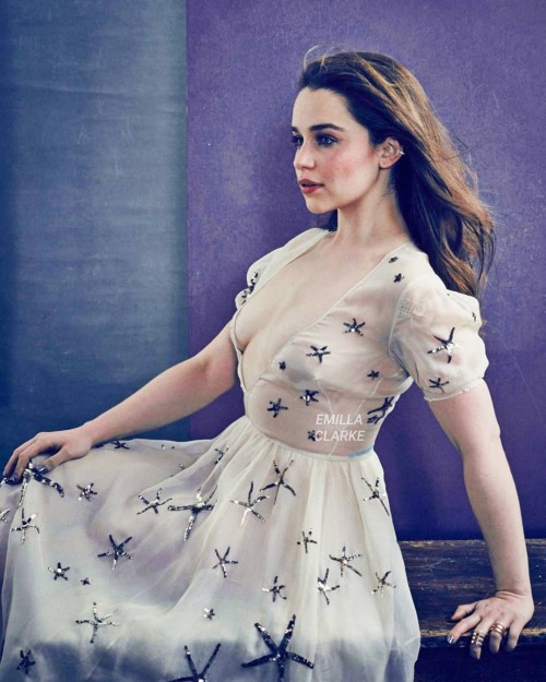 Emilia-Clarke-56230.jpg