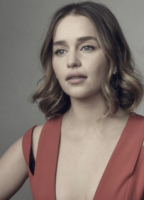 Emilia-Clarke-56253.jpg