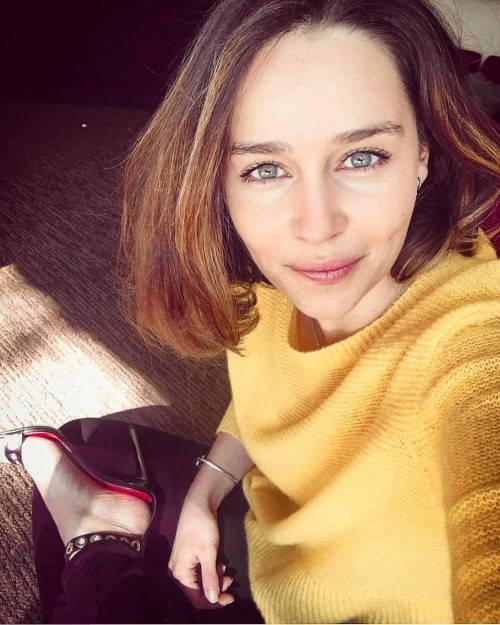 Emilia-Clarke-56278.jpg