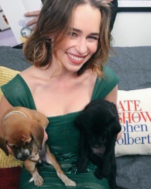 Emilia-Clarke-56745.jpg