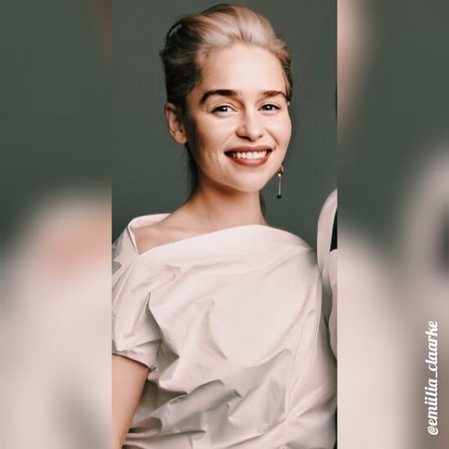 Emilia-Clarke-56769.jpg