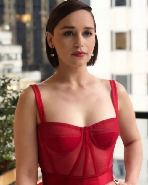 Emilia-Clarke-56887.jpg