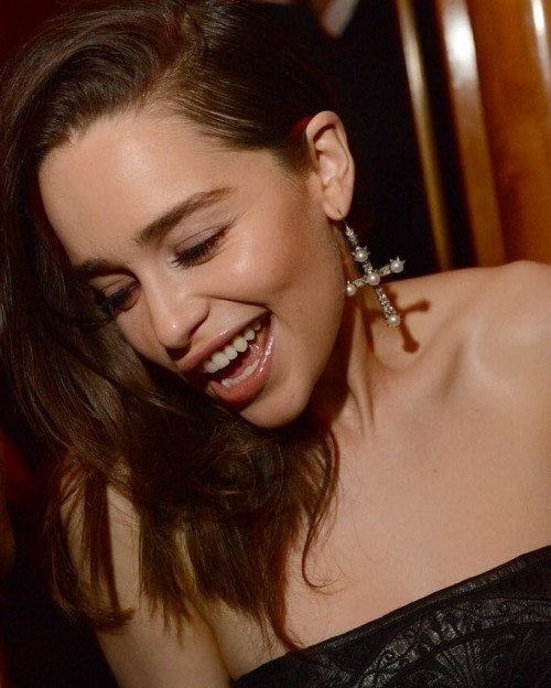 Emilia-Clarke-56907.jpg