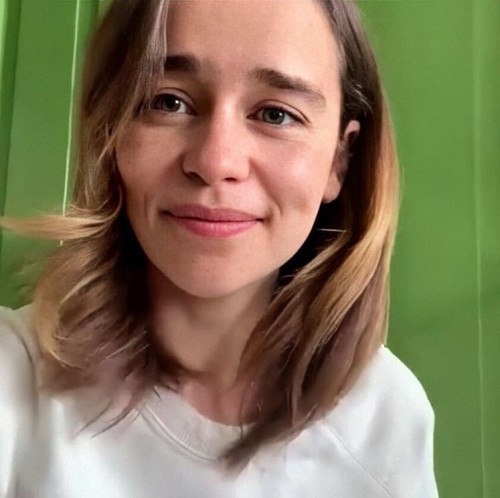 Emilia-Clarke-57008.jpg