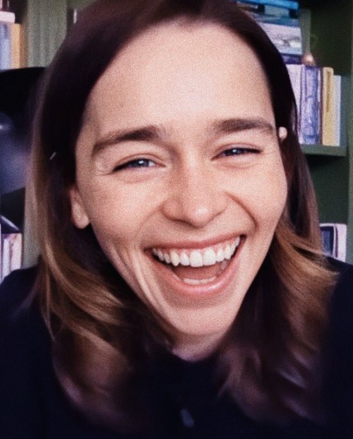 Emilia-Clarke-57058.jpg