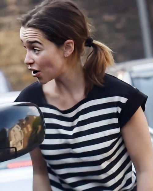Emilia-Clarke-57094.jpg