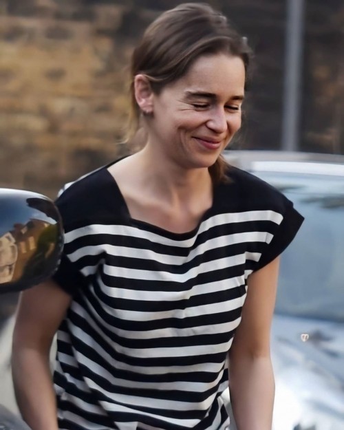 Emilia-Clarke-57095.jpg