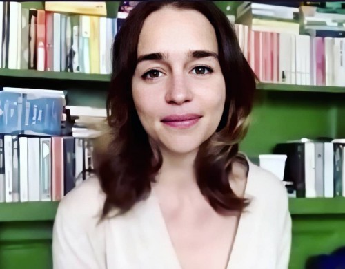 Emilia-Clarke-57137.jpg