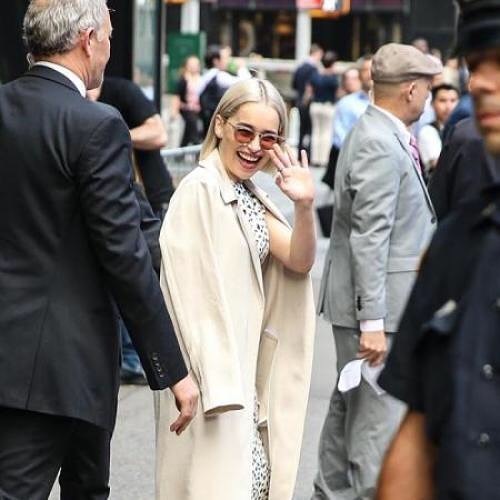 Emilia-Clarke-57233512713b2c1a76cd6.jpg