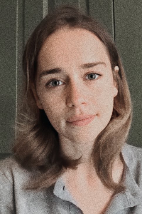 Emilia-Clarke-57265.jpg