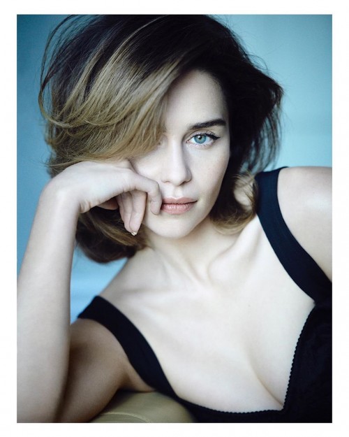 Emilia-Clarke-5727179b8e9c61cf9b449.jpg