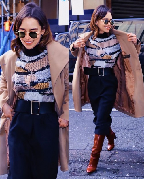 Emilia-Clarke-5730841390a5abbafdeeb.jpg
