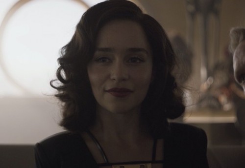 Emilia-Clarke-57310.jpg