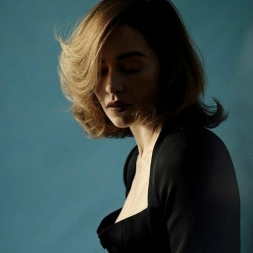 Emilia-Clarke-57376.jpg