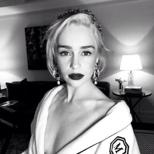 Emilia-Clarke-57394.jpg