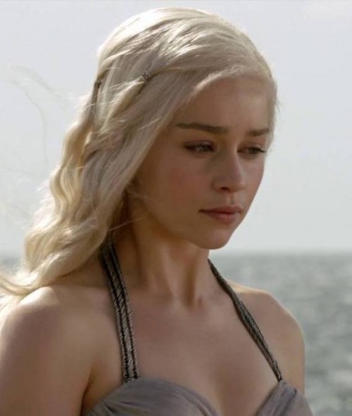 Emilia-Clarke-58022.jpg