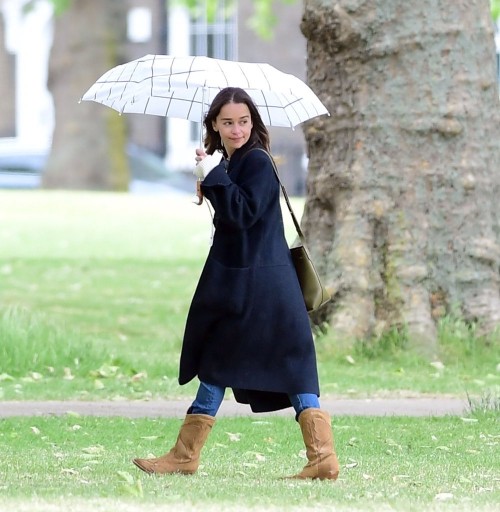Emilia-Clarke-58043.jpg