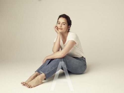 Emilia-Clarke-58057.jpg