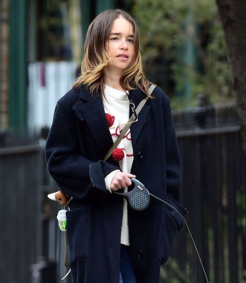 Emilia-Clarke-58207.jpg