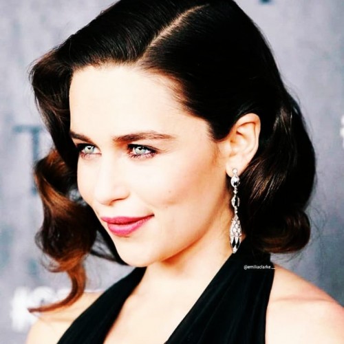 Emilia-Clarke-58930.jpg